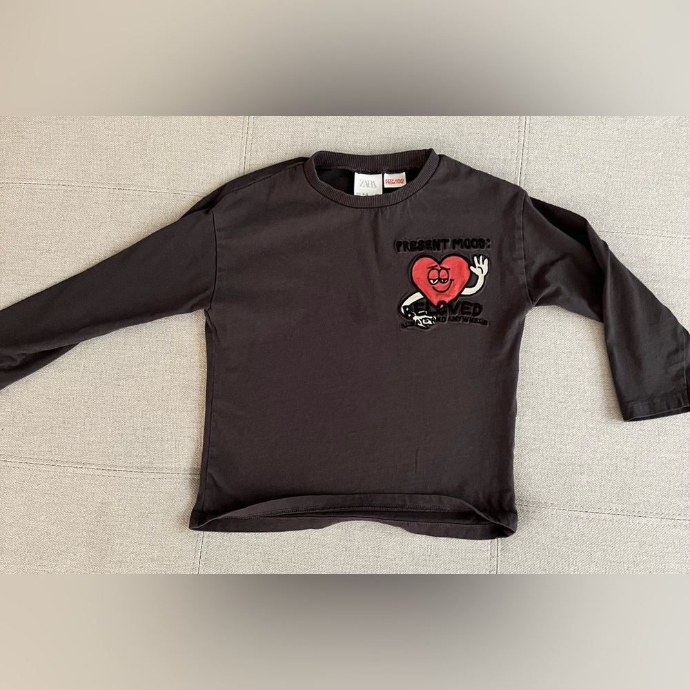 ZARA LONG SLEEVE TEE